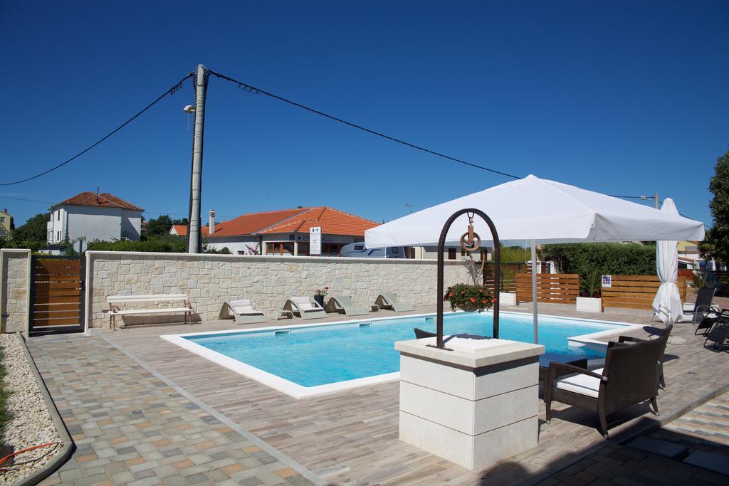 Banic Apartments With Pool Біоград-на-Мору Екстер'єр фото